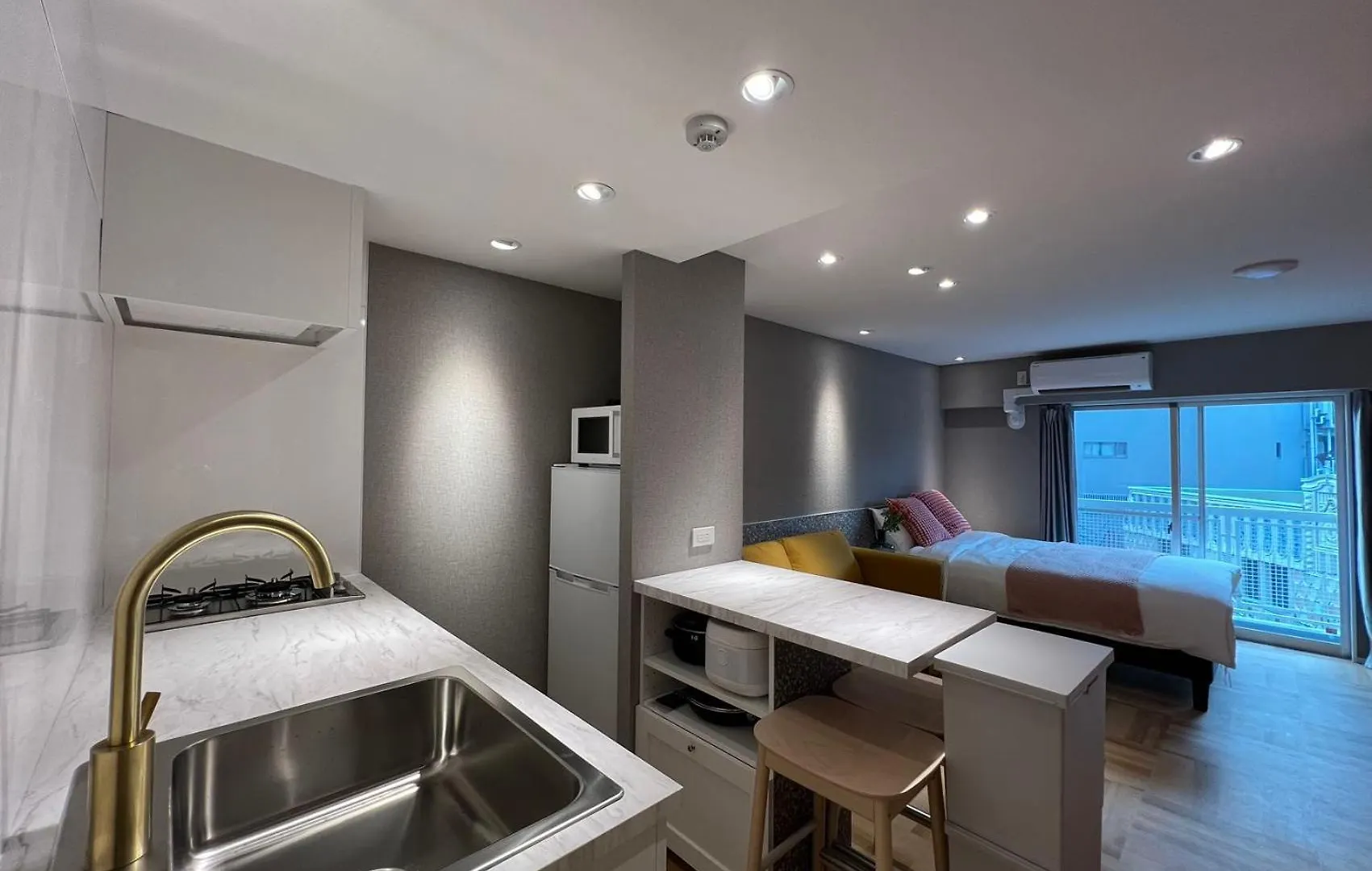 Shinjuku Waseda Hostel 東京都 0*,